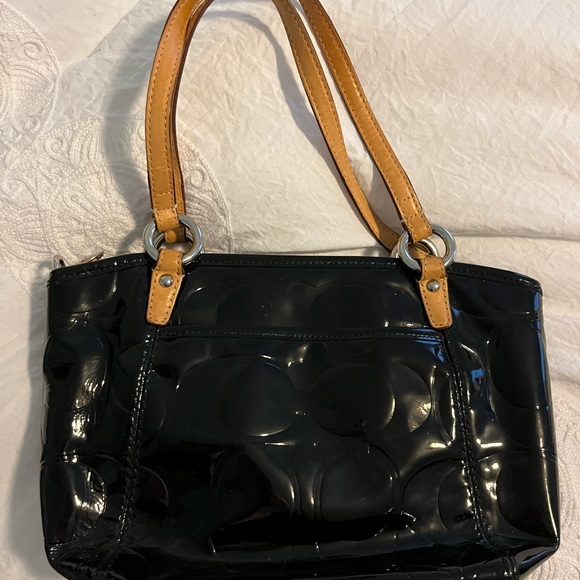 Coach Bag - Picture 2 of 4